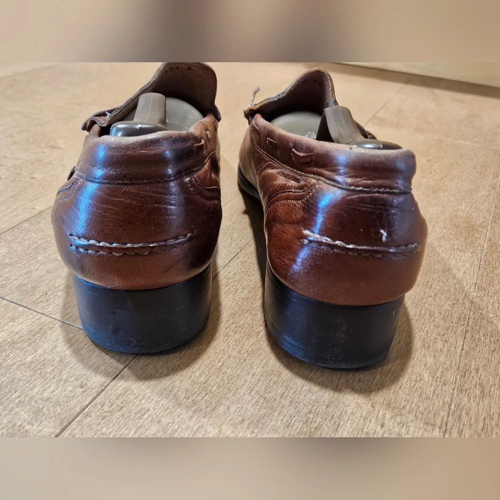 Vintage FRENCH SHRINER Men’s 10.5 N Brown Leather Penny Loafers HERITAGE
